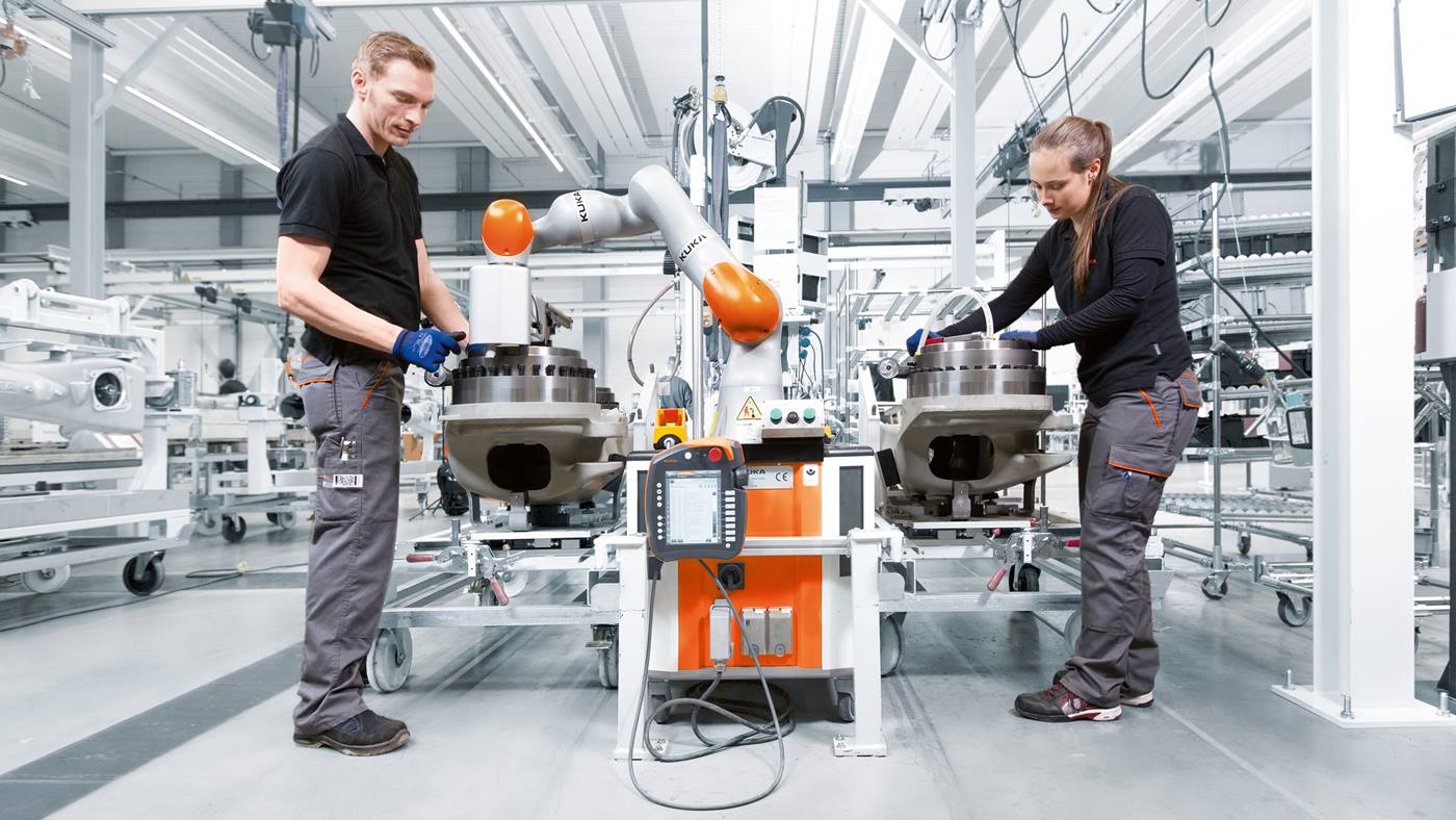 Mens-robot-samenwerking maken veilig en efficiënt werken op maat mogelijk.