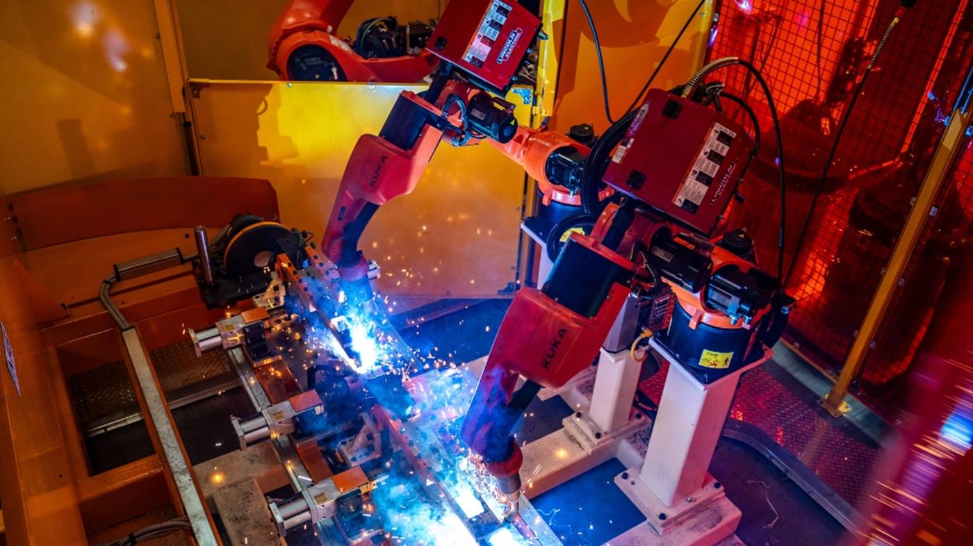 Robotic automation for arc welding automotive parts