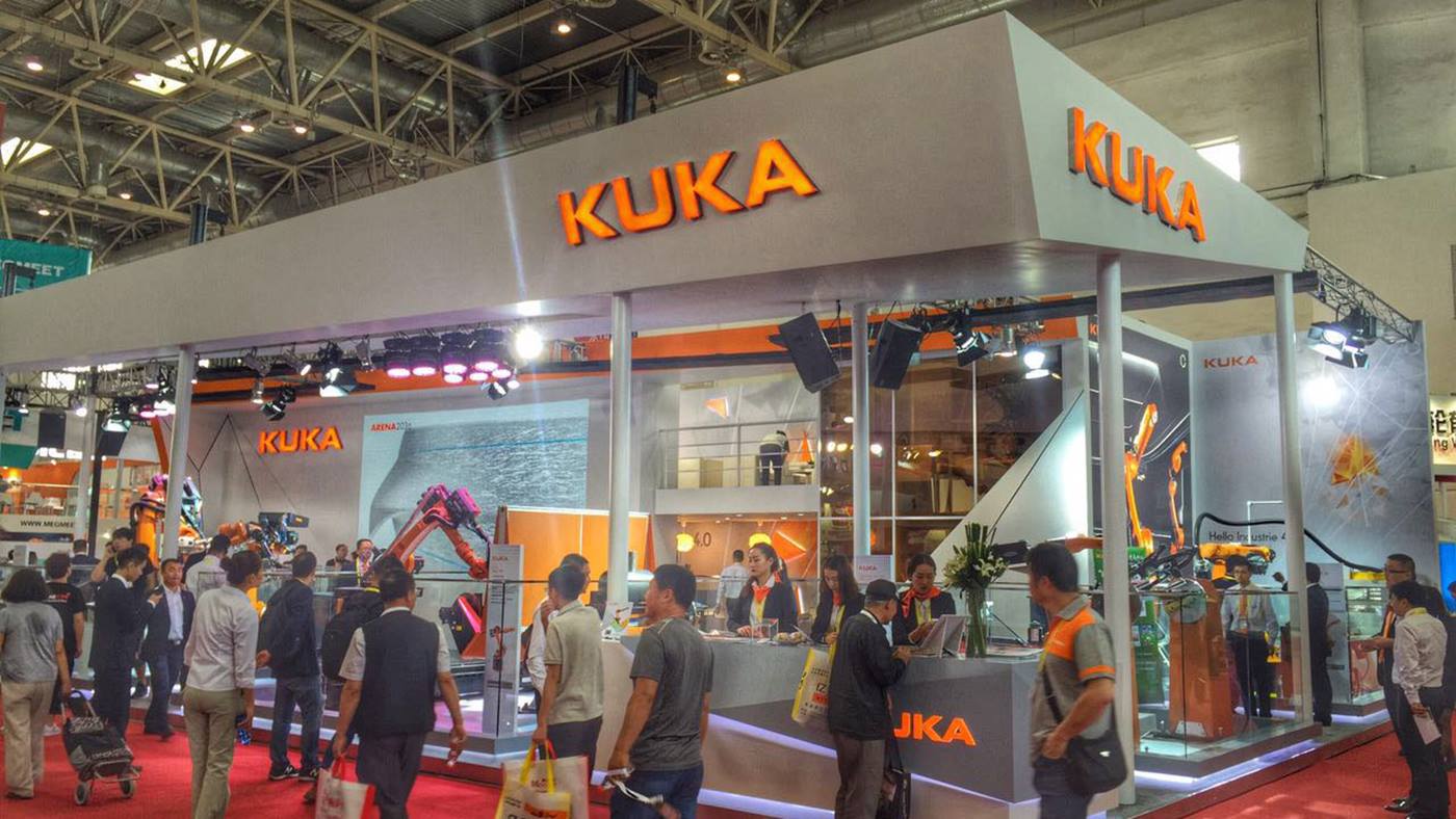 KUKA Welding robots in display