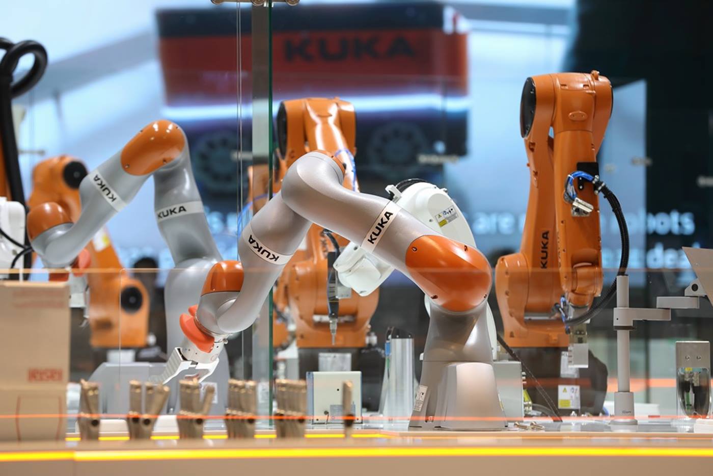 KUKA Smart Factory